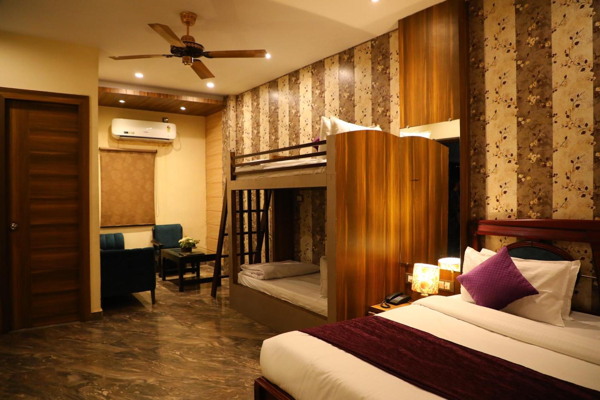 Perfectstayz Premium @Harkipauri Road Haridwār Eksteriør bilde
